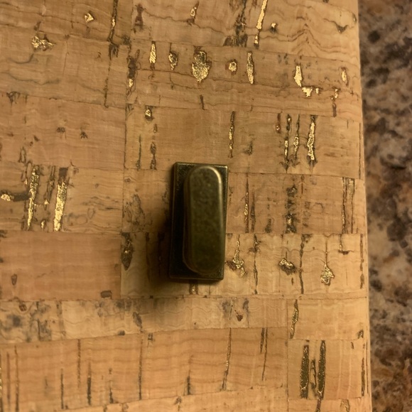 Beautiful vegan friendly  cork wallet - Picture 8 of 12